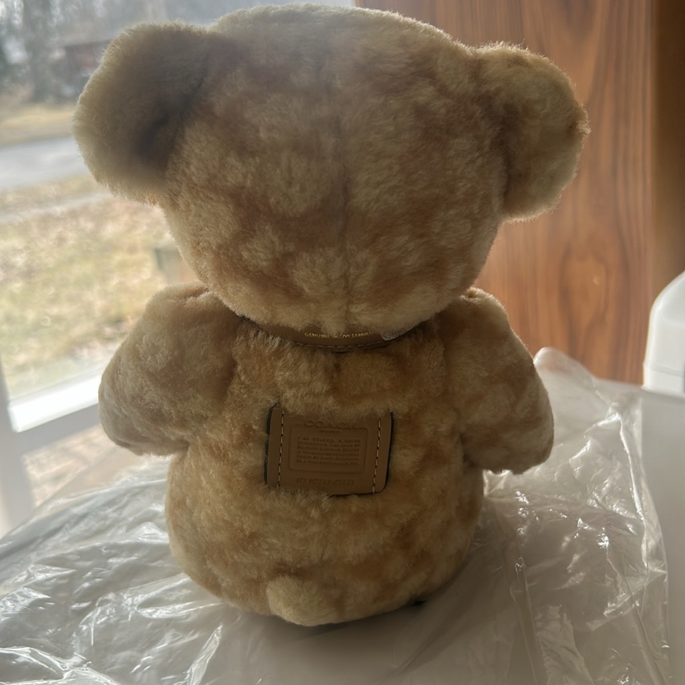 Coach Shearling Bear - Picture 2 of 4